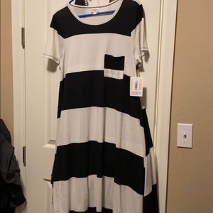 Lularoe Carly dress